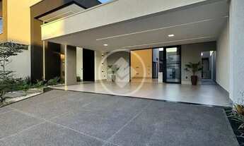 Imagem 7: Sofisticação, conforto e um design impecável esperam por você nesta residência exclusiva