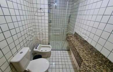 Imagem 9: Apartamento mobiliado com vaga de garagem no renomado Crillon disponível locação