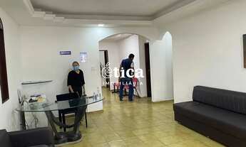 Imagem 3: Casa no Renascença com 397m² e 6 quartos sendo 5 suítes