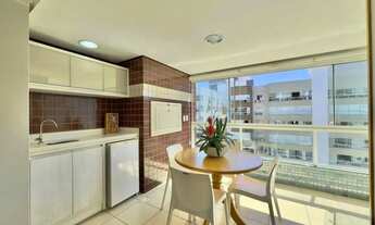 Imagem 8: Oportunidade a venda na Avenida Ubirajara com vista mar e sacada de frente com churrasquei