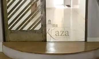 Imagem 5: Oportunidade - Casa Térrea - Bosque dos Eucaliptos - 3 Dormitórios - 80m²