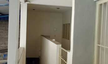 Imagem 2: Alugo apartamento bairro de frente para o ceasa