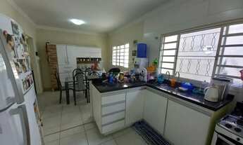 Imagem 2: Casa Padrão em Bauru