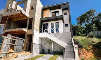 Imagem 2: Apartamento amplo com 3 dormitórios e suíte em localização privilegiada conforto e elegân