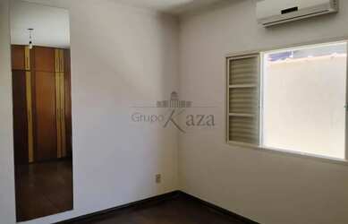 Imagem 6: Oportunidade - Casa - Jardim Santa Maria - Jacareí - 5 Dormitórios - 400m²