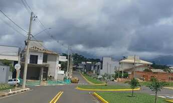 Imagem 3: Terreno de 262m² simplesmente espetacular por ótimo preço!