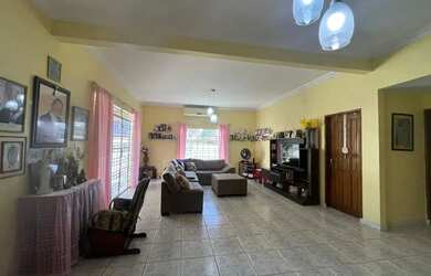 Imagem 3: PQ.10 Conj. Shangrilá IV 04 Qts (3 Suites) Semi Mobiliado/ POÇO ARTESIANO