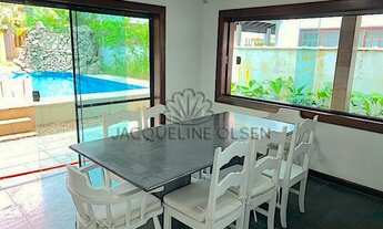 Imagem: Cond. Hanga Roa - Sobrado bem Localizado