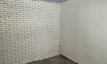 Imagem 6: Casa a venda com edícula nos fundos, ótima localização e bem conservada