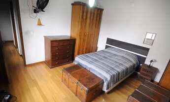 Imagem 4: Sobrado com 160 m² de área construída sendo 3 dormitórios e 4 vagas de garagens à venda po