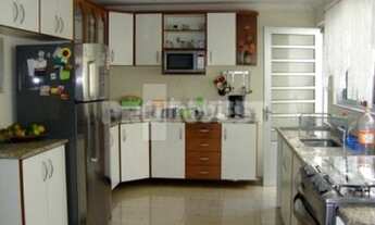 Imagem 6: Casa com pé direito duplo, ótima localização, bem iluminada