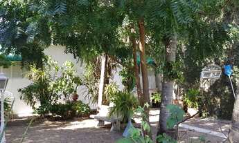 Imagem 2: Casa para venda tem 3400 metros quadrados com 1 quarto em Jardim Califórnia - Cuiabá - MT