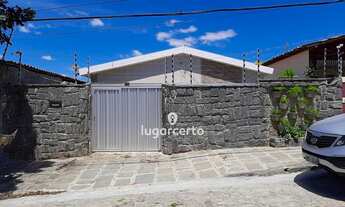 Imagem: Casa à venda, 4 quartos, 2 suítes, 4 vagas