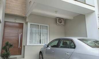 Imagem 3: Casa com 3 dormitórios a venda no bairro Igara em Canoas