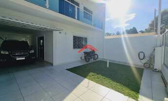 Imagem 3: Excelente SOBRADO com ÁTICO, 5 quartos, no Centro de Quatro Barras/Pr