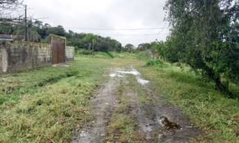 Imagem 2: Lote em bairro residencial e água da sabesp