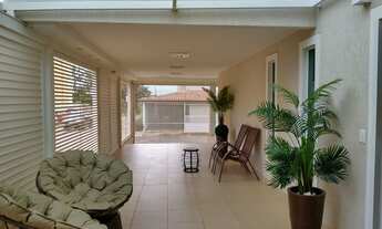 Imagem 3: Casa para venda tem 270 metros quadrados com 4 quartos em Guará I - Brasília - DF