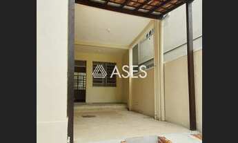 Imagem 4: Casa duplex em travessa em Santa Rosa 4 quartos