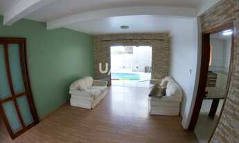 Imagem 4: Casa para venda tem 270 metros quadrados com 4 quartos em Campeche - Florianópolis - SC