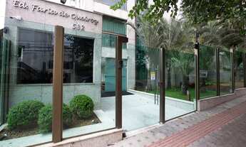 Imagem 2: Excelente APARTAMENTO em ponto nobre do CARMO, 4 quartos, 164 m², 2 suítes e 2 semissuítes