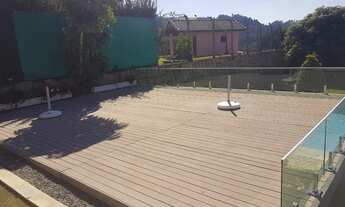 Imagem 7: Casa de condomínio para aluguel possui 750 m² com 4 quartos, piscina e churrasqueira