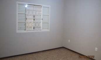 Imagem 6: Casa de condomínio com218mts com 4 quartos, piscina e churrasqueira