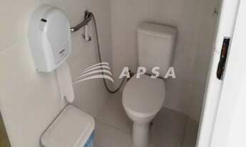 Imagem 3: SALA DE FRENTE, ANDAR ALTO, COM OBRA EM ANDAMENTO. AMBIENTE DIVIDIDO EM 3 SALAS, LAVABO, C