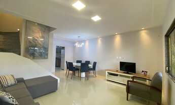 Imagem: Casa à venda com 146m², 4 quartos sendo