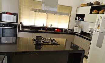 Imagem 11: Condomínio Jardins Roma, Casa de Esquina, 03 Suítes, Espaço Gourmet, Piscina Aquecida