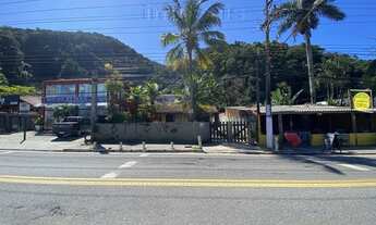 Imagem 2: Casa para venda praticamente pé na areia em Boiçucanga - São Sebastião - SP