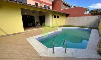 Imagem: Casa à venda, 6 quartos, 3 suítes, 2 vagas