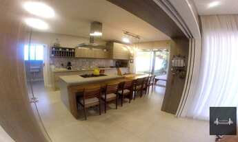 Imagem 3: Casa alto padrão no bairro Sambaqui