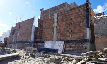 Imagem 3: Casa para venda possui 80 metros quadrados com 3 quartos em serrotão -