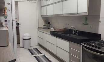 Imagem 5: Apartamento para aluguel e venda, tem 196 metros quadrados, com 4 suítes