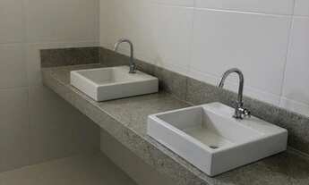 Imagem 7: Casa novíssima com 4 suítes e piscina privativa em Alphaville litoral norte 2