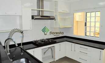 Imagem 6: CASA SOBRADO Casa com 3 dormitórios