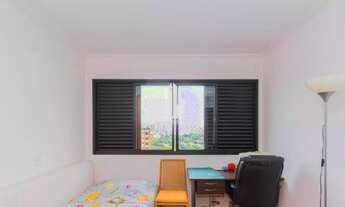 Imagem 2: Apartamento à venda com 160m², 4 quartos e 2 vagas