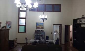 Imagem 7: Casa de condomínio para venda com 354 metros quadrados com 4 quartos