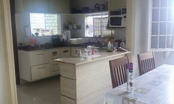 Imagem 5: Casa para aluguel com 250 metros quadrados com 5 quartos em Parque 10 de Novembro - Manaus