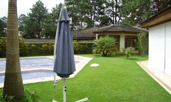 Imagem 4: Casa de condomínio para venda possui 473 metros quadrados com 4 quartos