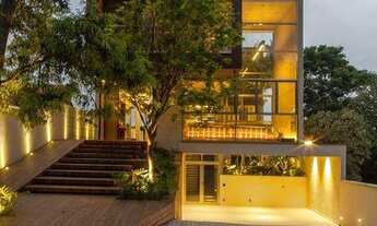 Imagem 2: Magnifica casa, totalmente automatizada, arquitetura conceito brutalista, 420 m² A/C 4 suí