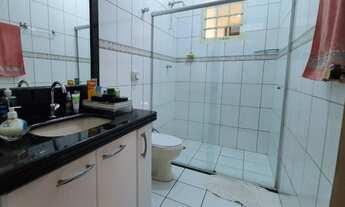 Imagem 6: Casa localizada no Bairro Vigilato Pereira, 03 quartos, 01 suíte, 03 vagas de garagem