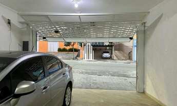 Imagem 3: Casa Assobrada com 4 andares e 2 suítes.