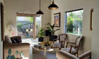 Imagem 3: Sobrado para venda possui 270 metros quadrados com 5 quartos