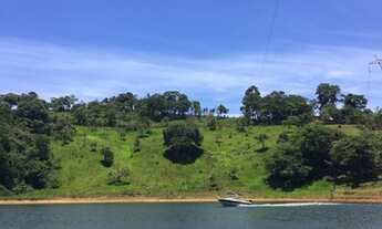 Imagem: Terreno com documentação em ordem
