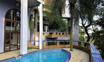 Imagem 3: CASA COM ELEVADO COM 4 DORMITÓROS NA GRANJA VIANA - CLUBE DE TENIS