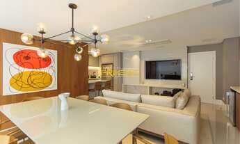 Imagem 3: Beaumont - Apartamento finamente decorado com 3 suites e 2 vagas à venda, Água Verde, Curi