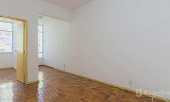 Imagem 2: Metrô próximo. Portaria 24h. Apartamento com 1 quarto à venda, 40 m², Catete, Zona sul, Ri