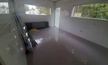 Imagem 6: CASA A VENDA NO ARUÃ COM LINDA RESERVA AO FUNDO E LATERAL COM 4 SUITES