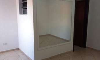 Imagem 3: Casa para venda tem 35 metros quadrados com 2 quartos